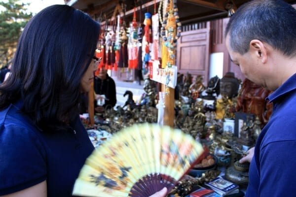 haggling-in-china