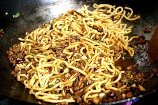 Kaitlin's Special Noodles (Ground Pork Lo Mein), by geagle.miooashdv.tk