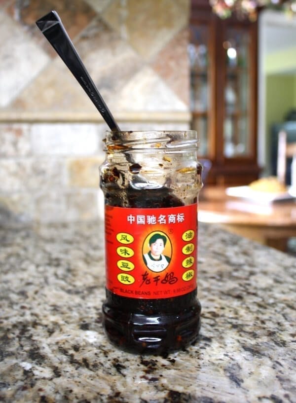 Kaitlin's Special Noodles (Ground Pork Lo Mein) lao gan ma chili bean paste, by geagle.miooashdv.tk
