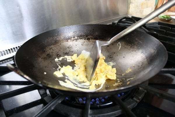 scrambling-eggs - Chinese Banquet Fried Rice by geagle.miooashdv.tk