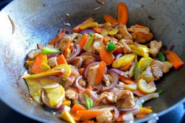 Chicken and Thai Basil Stir-Fry in 15 Minutes, by geagle.miooashdv.tk