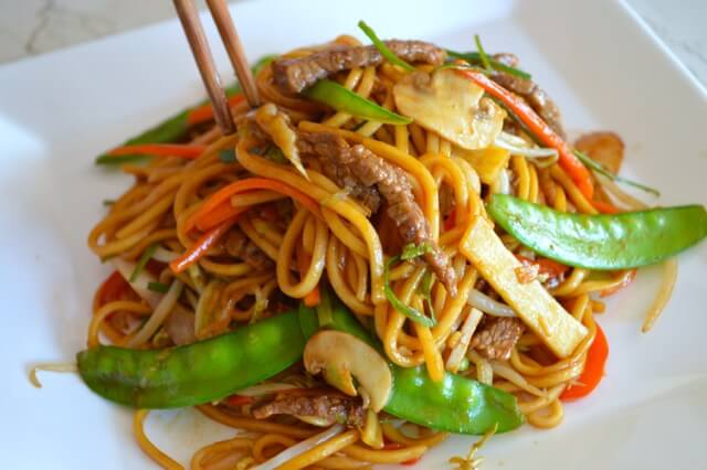 Beef Lo Mein by geagle.miooashdv.tk