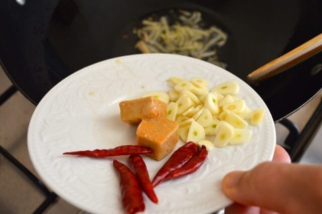 Stir Fried Water Spinach with Fermented Tofu, by geagle.miooashdv.tk