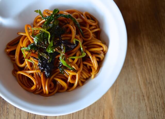 25 Last minute meals - Soy Scallion Shanghai Noodles (Cong You Ban Mian), by geagle.miooashdv.tk