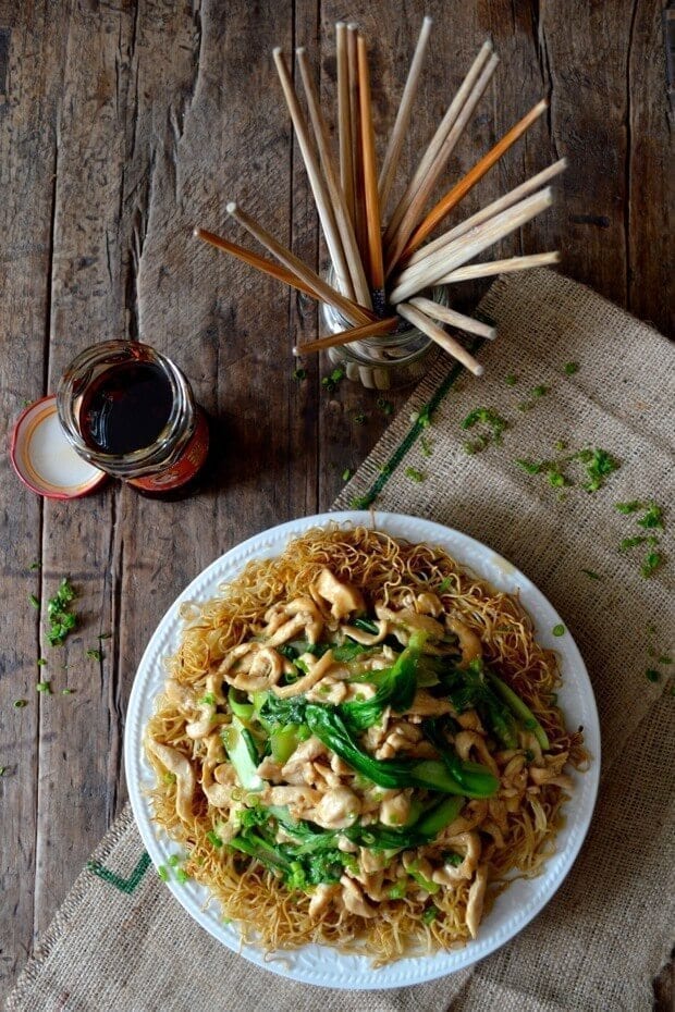 Chicken Pan-Fried Noodles (Gai See Chow Mein) by geagle.miooashdv.tk