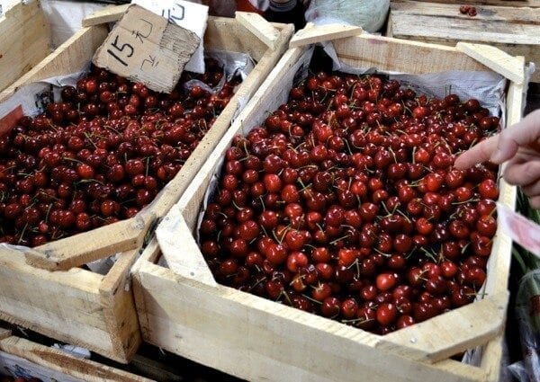 Cherries at the Market by geagle.miooashdv.tk