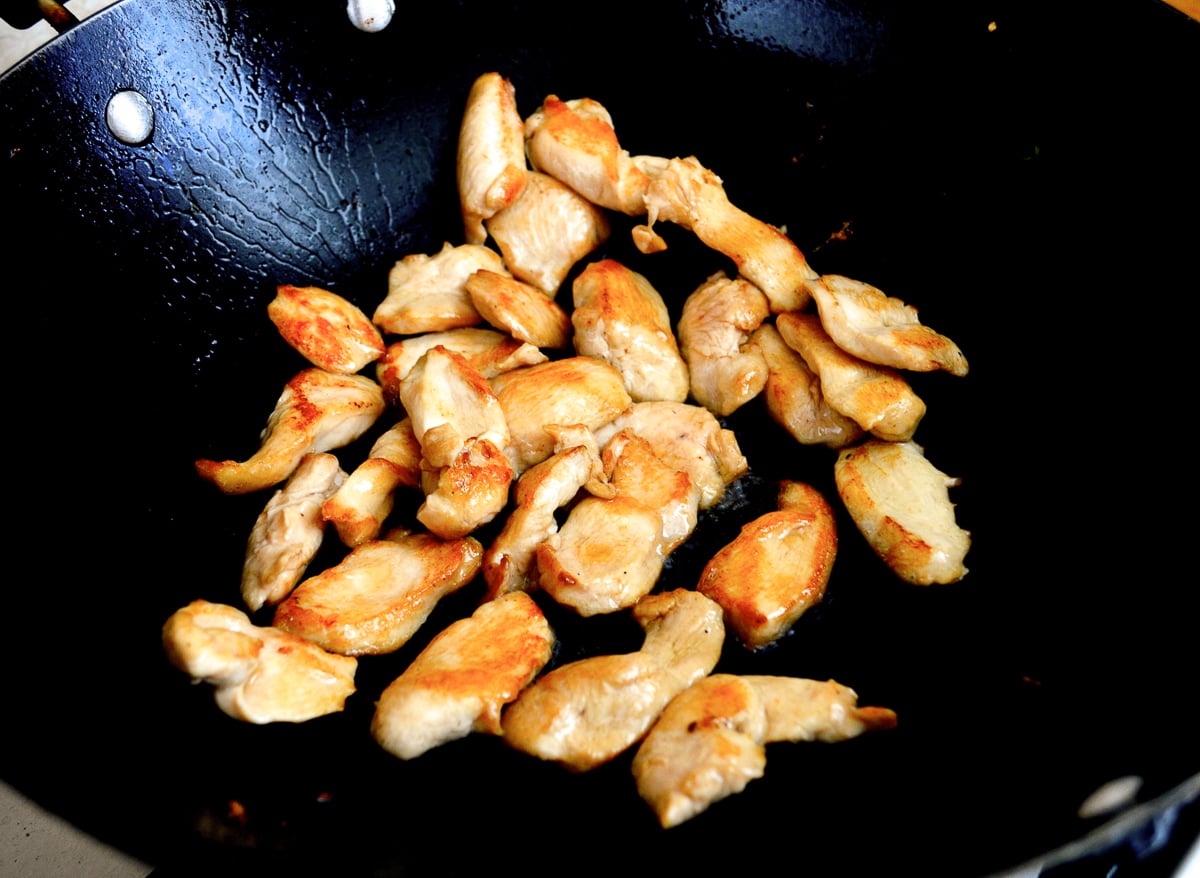 Chicken Snow Peas Stir-fry by geagle.miooashdv.tk
