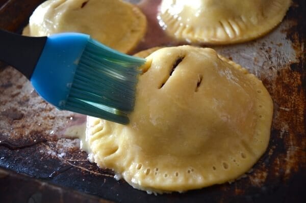 Sweet Cherry Hand Pies by geagle.miooashdv.tk