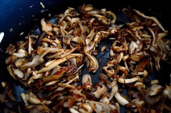 Roast Chicken on Wild Mushroom Sticky Rice "Risotto" by geagle.miooashdv.tk