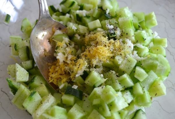 Cucumber Yogurt Sauce by geagle.miooashdv.tk