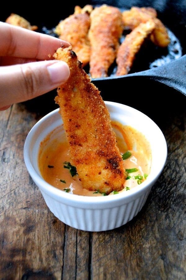 A Duo of Dippables with Honey Sriracha Mayo