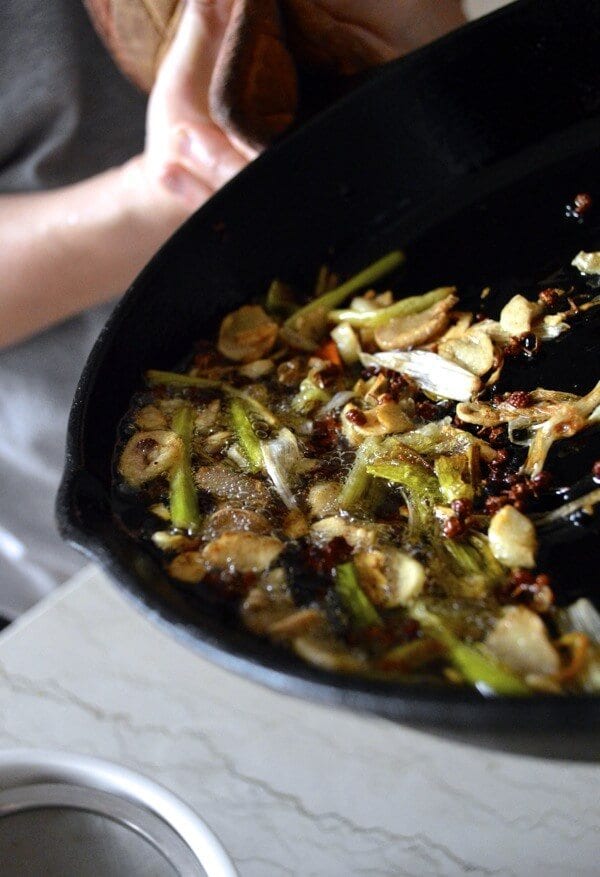 Drool-worthy Chicken in Chili Oil Sauce (Kou Shui Ji), by geagle.miooashdv.tk