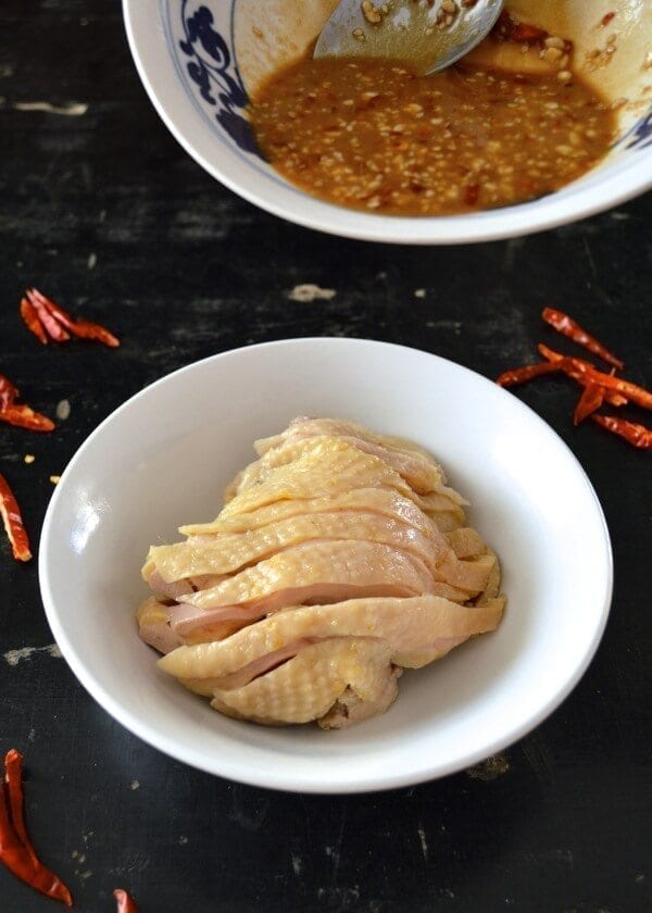 Drool-worthy Chicken in Chili Oil Sauce (Kou Shui Ji), by geagle.miooashdv.tk