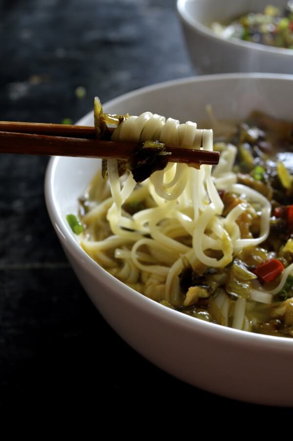 Noodle Soup with Pork and Pickled Greens by geagle.miooashdv.tk