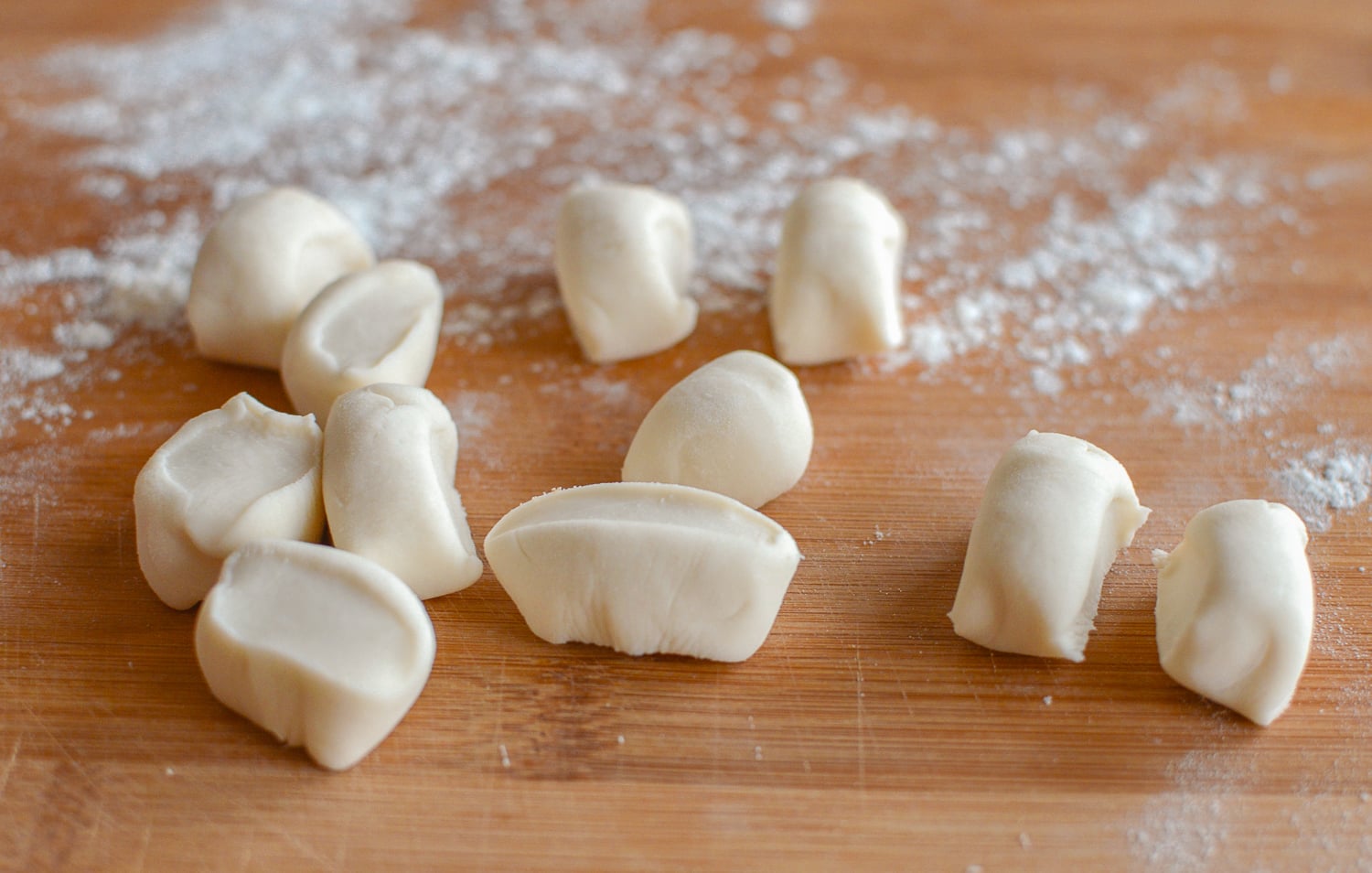 Dumpling wrapper dough cut into small pieces, by geagle.miooashdv.tk