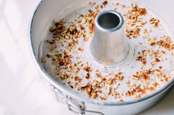 Olive Oil Pecan Rum Cake, by geagle.miooashdv.tk