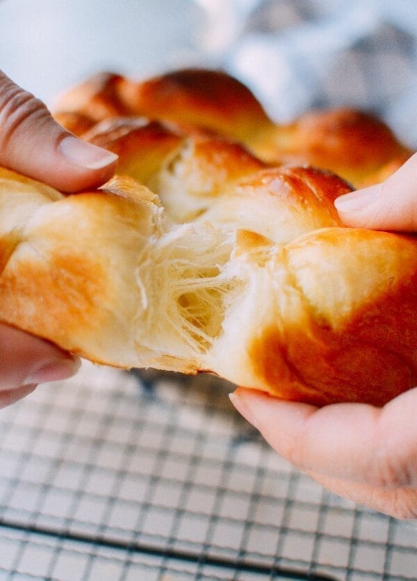 Milk Bread, by geagle.miooashdv.tk