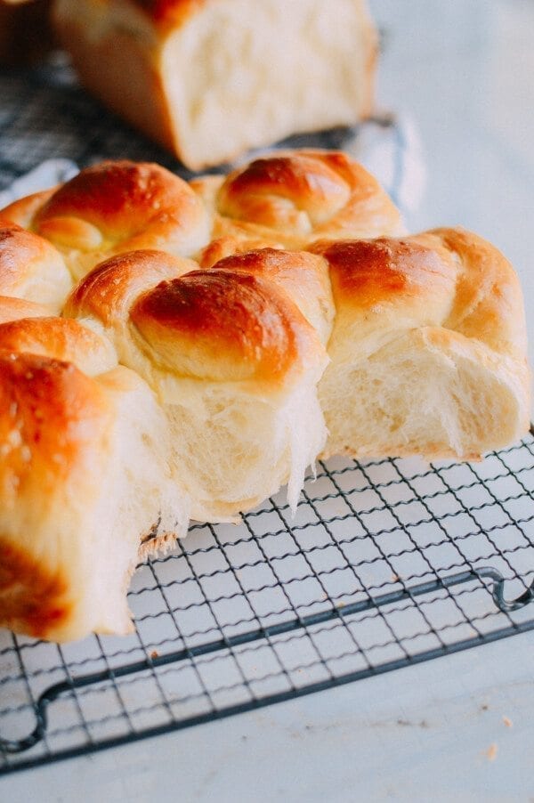 Milk Bread, by geagle.miooashdv.tk