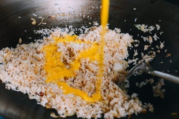 Thai Basil Shrimp Fried Rice - Easy Thai Food , by geagle.miooashdv.tk