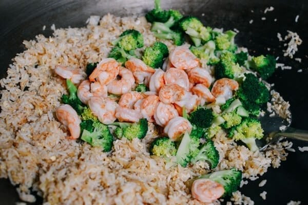 Thai Basil Shrimp Fried Rice - Easy Thai Food , by geagle.miooashdv.tk