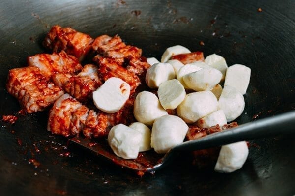 Cantonese Style Braised Pork Belly with Arrowroot, by geagle.miooashdv.tk