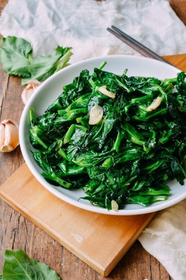 Stir-fried pea tips