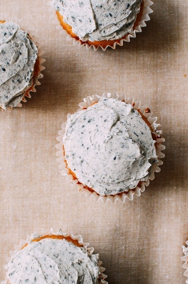 Peanut Butter Cupcakes w/ Black Sesame Frosting, by geagle.miooashdv.tk