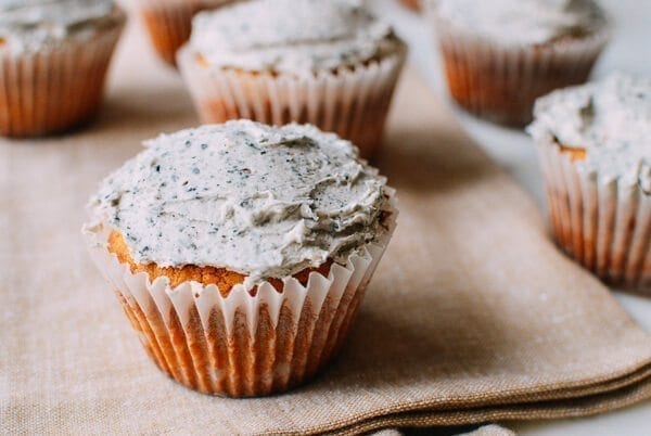 Peanut Butter Cupcakes w/ Black Sesame Frosting, by geagle.miooashdv.tk