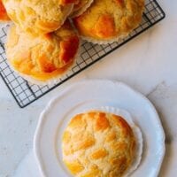 Pineapple Buns, by geagle.miooashdv.tk