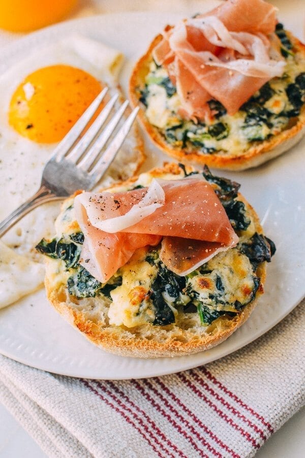 Cheesy Kale Prosciutto Brunch Melts, by geagle.miooashdv.tk