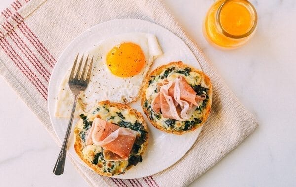 Cheesy Kale Prosciutto Brunch Melts, by geagle.miooashdv.tk