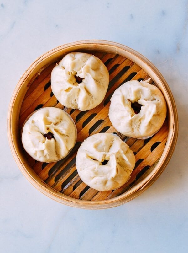 Steamed BBQ Pork Buns (Char Siu Bao), by geagle.miooashdv.tk