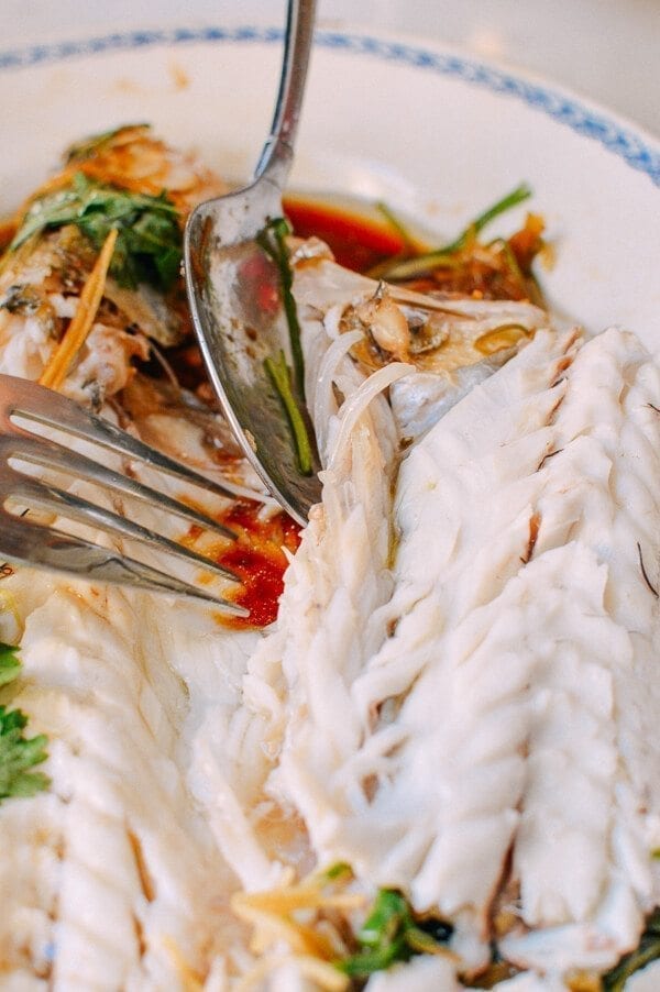 How to serve a Chinese Steamed Whole Fish, by geagle.miooashdv.tk