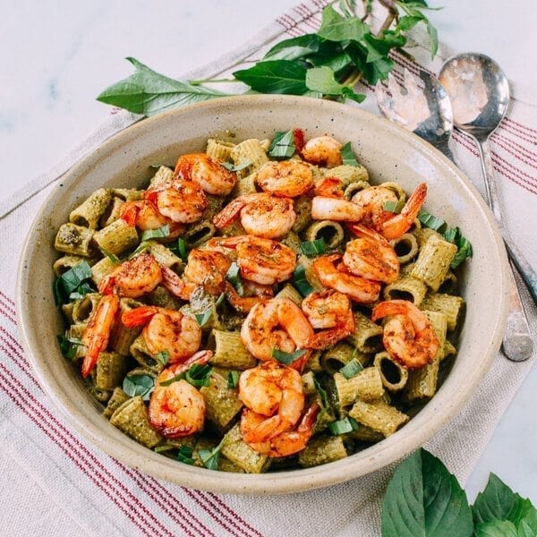 Thai Basil Pesto Pasta with Spicy Shrimp, by geagle.miooashdv.tk