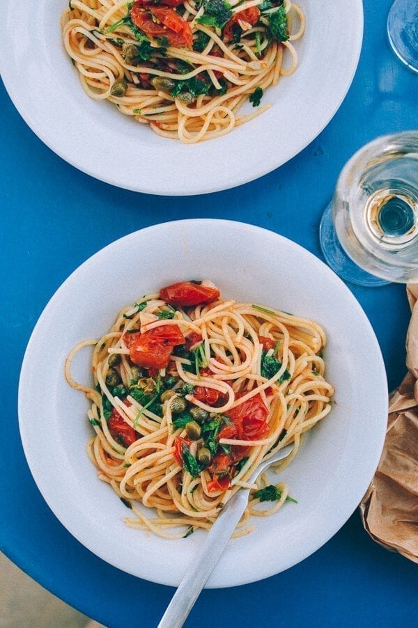 Spaghetti with Tomatoes, Capers, Mint & Parsley, by geagle.miooashdv.tk