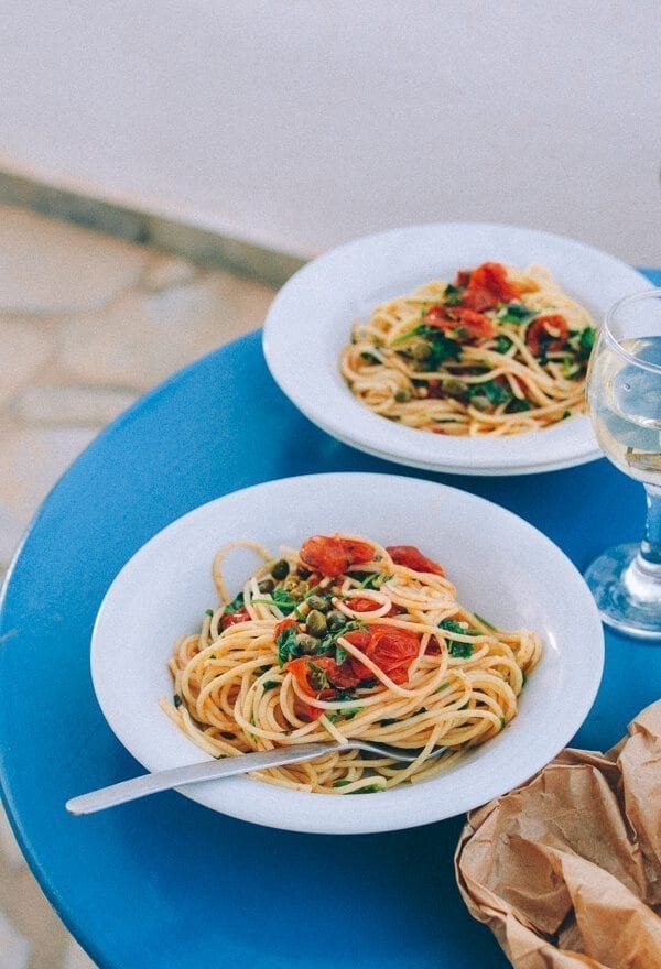 Spaghetti with Tomatoes, Capers, Mint & Parsley, by geagle.miooashdv.tk