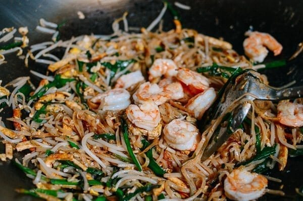 Shrimp Pad Thai, by geagle.miooashdv.tk