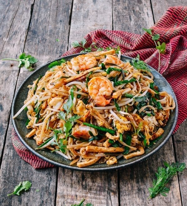 Shrimp Pad Thai, by geagle.miooashdv.tk