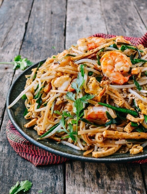 Shrimp Pad Thai, by geagle.miooashdv.tk
