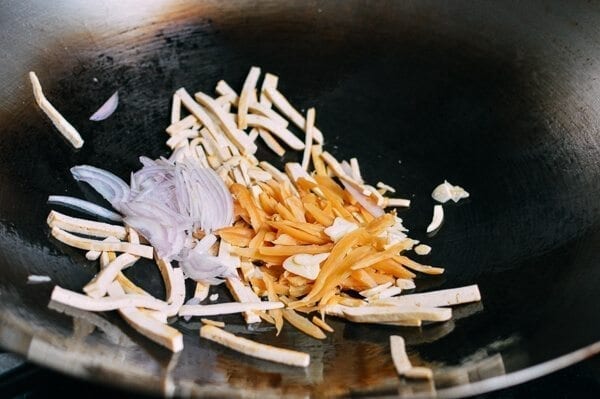 Shrimp Pad Thai, by geagle.miooashdv.tk