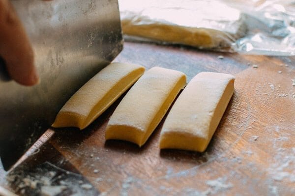 Youtiao (Chinese Fried Dough), by geagle.miooashdv.tk