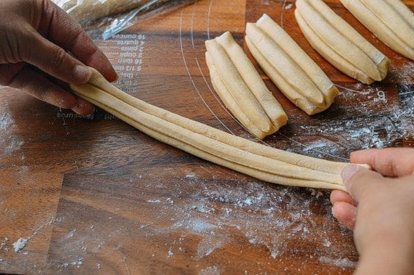 Youtiao (Chinese Fried Dough), by geagle.miooashdv.tk