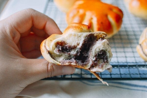 Red Bean Bread, by geagle.miooashdv.tk