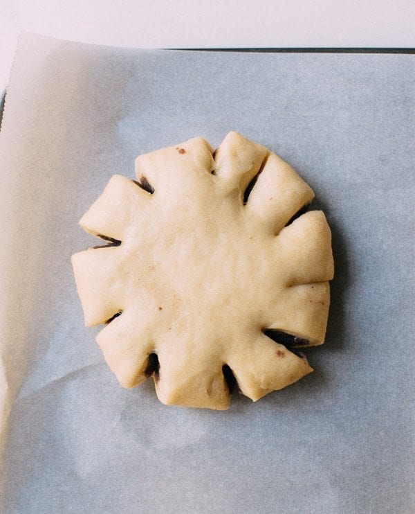 Red Bean Bread, by geagle.miooashdv.tk
