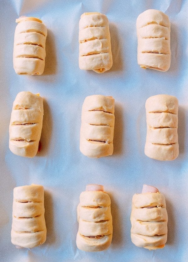 Ham and Cheese Buns, A Chinese Bakery Treat, by geagle.miooashdv.tk