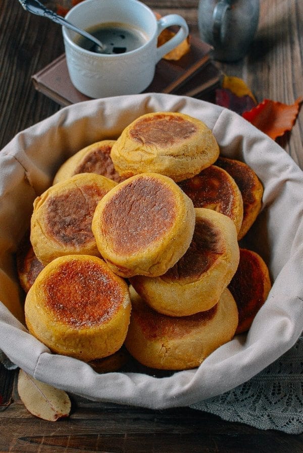 Pumpkin English Muffins, by geagle.miooashdv.tk