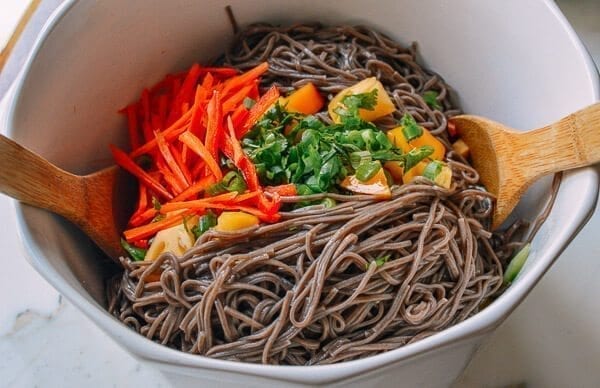 Rainbow Noodle Salad, by geagle.miooashdv.tk