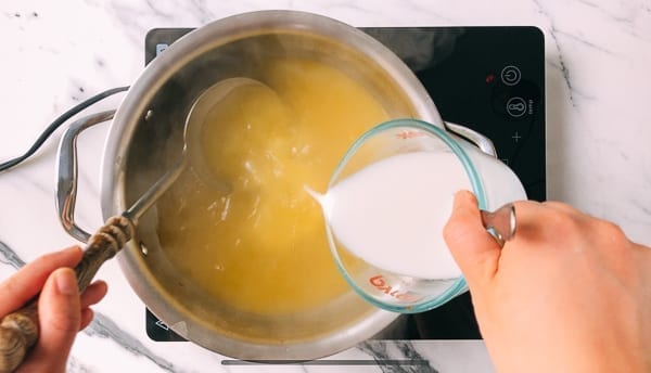 Adding cornstarch slurry to thicken soup, geagle.miooashdv.tk