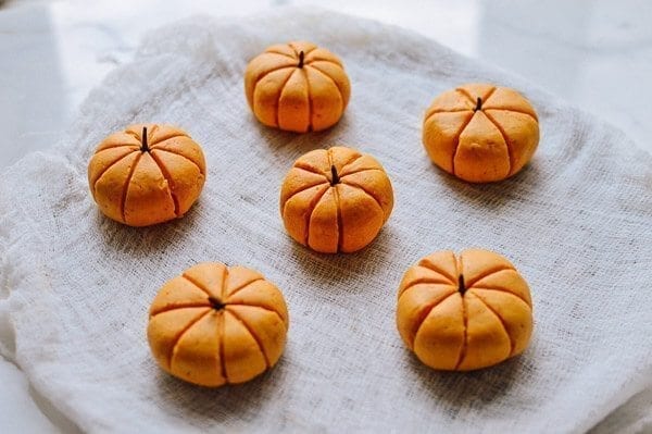 Pumpkin Mochi with Pumpkin Filling, by geagle.miooashdv.tk