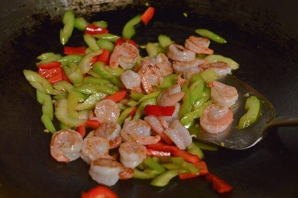 Cashew Shrimp Stir-fry, by geagle.miooashdv.tk